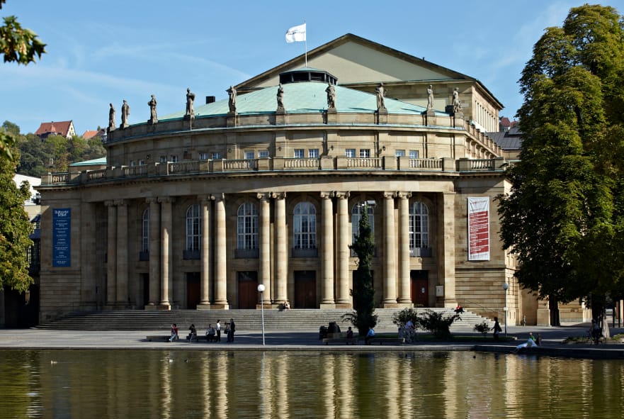 Stuttgart, Staatsoper Stuttgart, Mozarts KLEINE G-MOLL, 07./08.12.2014