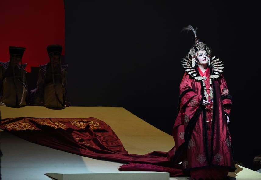 Duisburg, Deutsche Oper am Rhein, Premiere Turandot von Giacomo Puccini, IOCO Kritik, 05.12.2015