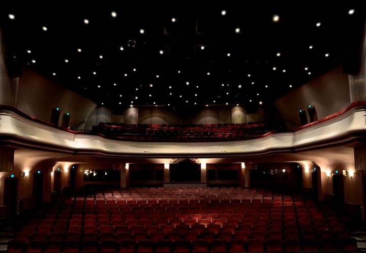 Rostock, Volkstheater Rostock, La Traviata - Giuseppe Verdi, IOCO Kritik, 26.10.2019