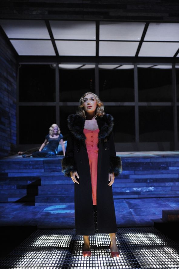 Deutsche Oper am Rhein / Phaedra © Hans Jorg Michel Deutsche Oper am Rhein / Phaedra © Hans Jorg Michel