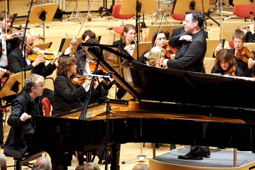 Klavierfestival Ruhr 2012 / Pianisten Jean-Yves Thibaudet, den Dirigenten Steven Sloane und die Bochumer Symphoniker © KFR/Frank Mohn Klavierfestival Ruhr 2012 / Pianisten Jean-Yves Thibaudet, den Dirigenten Steven Sloane und die Bochumer Symphoniker © KFR/Frank Mohn