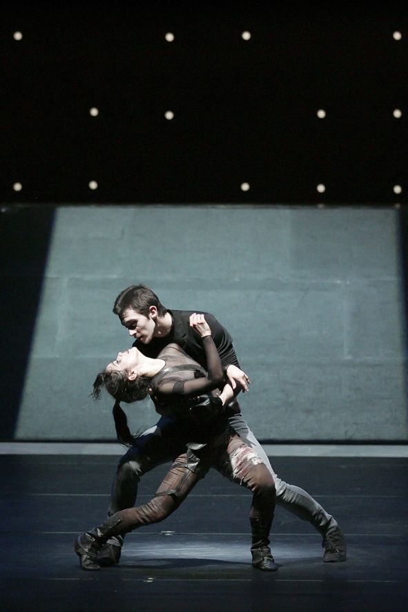 Anhaltisches Theater Dessau / Laura Costa Chaud, Jonathan Augereau © Claudia Heysel