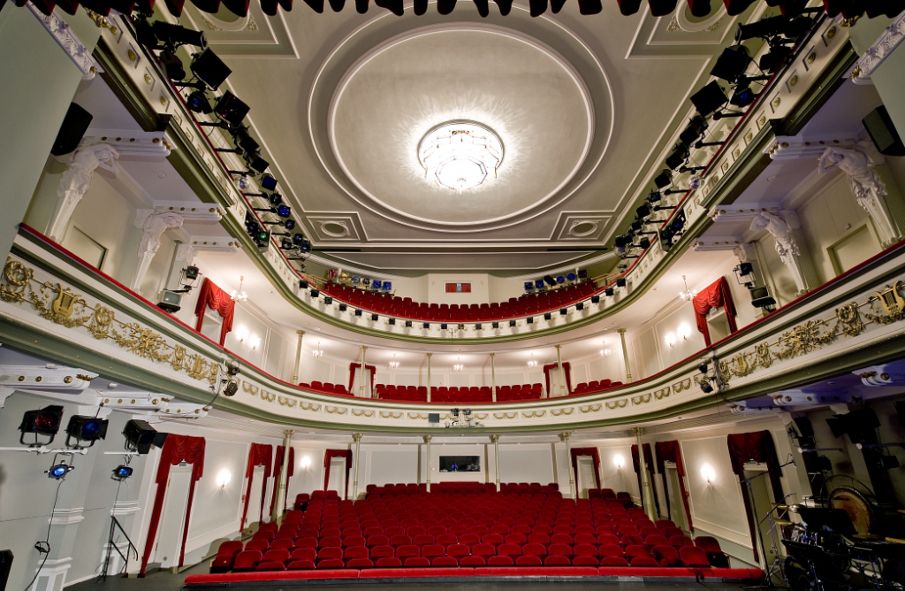 Landestheater Eisenach / Zuschauerraum © Tobias Kromke