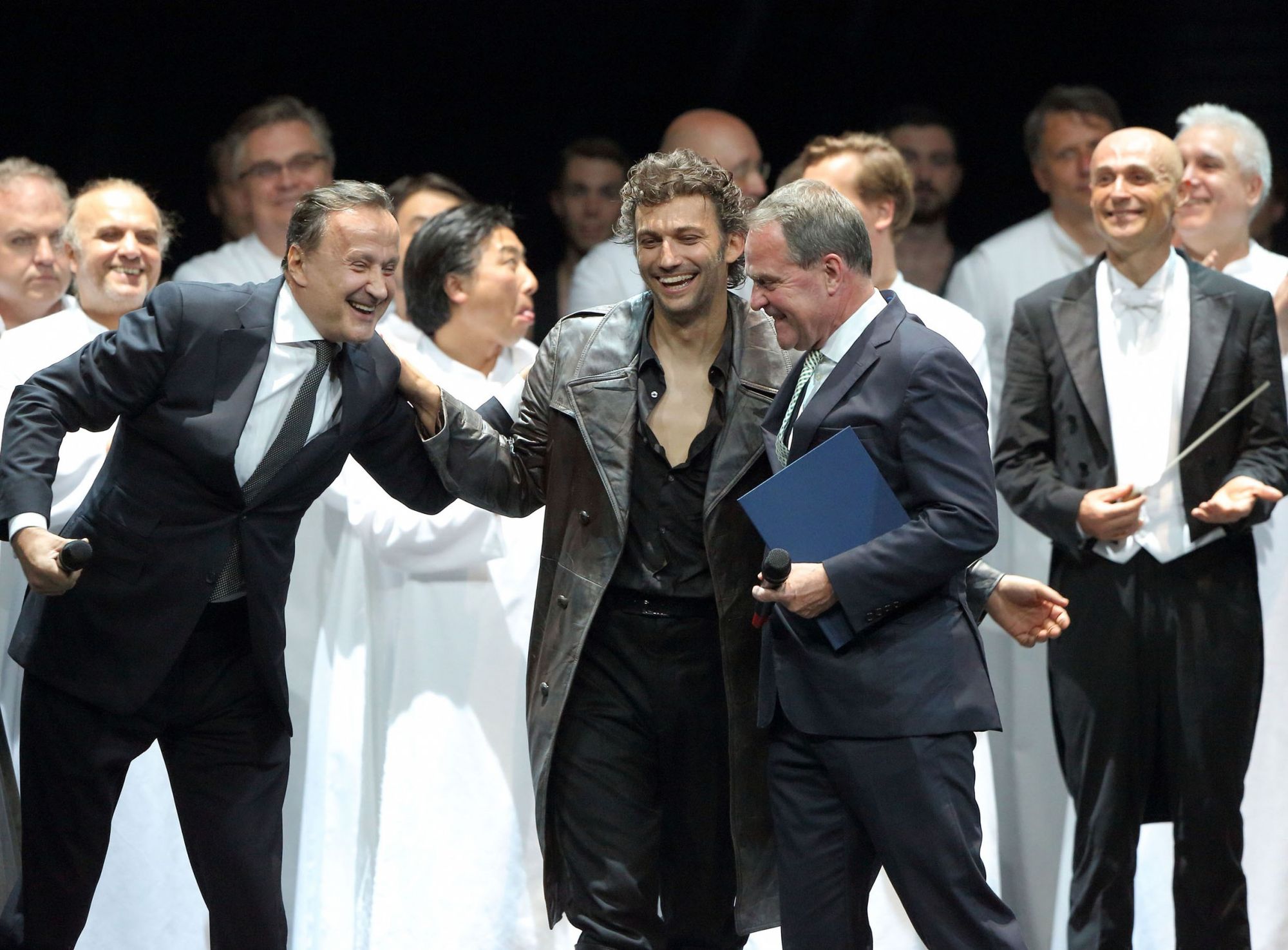 Bayerische Staatsoper München / Staatsintendant Nikolaus Bachler, Bayerischer Kammersänger Jonas Kaufmann, Staatsminister Dr. Wolfgang Heubisch, Maestro Paolo Carignani © Bayerische Staatsoper München