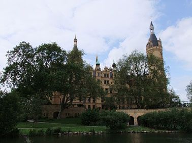 Schwerin, Schweriner Schloss vom Wasser aus © Landeshauptstadt Schwerin