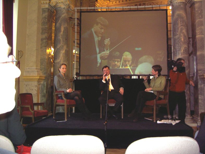  Schorlemer, links, und Christian Thielemann in Semperoper © IOCO
