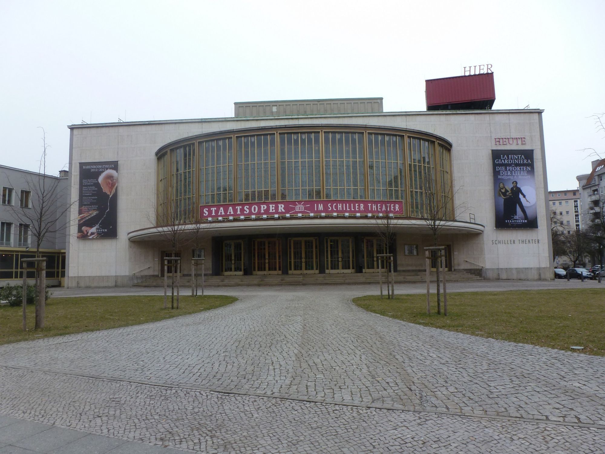 Schillertheater / Ersatzspielstätte der Staatsoper Unter den Linden: Zuerst für 3 Jahre, dann 5_ Am Ende waren es 8 Jahre © IOCO