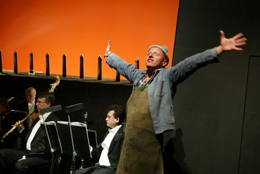Rostock / Volkstheater_Peter und der Wolf © Steffen Rasche Rostock / Volkstheater_Peter und der Wolf © Steffen Rasche