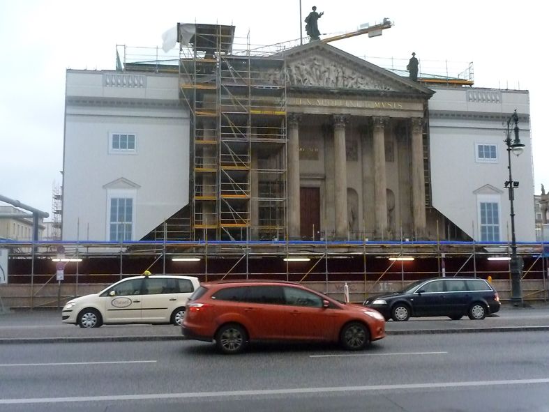 Sanierungsfall Lindenoper Berlin © IOCO