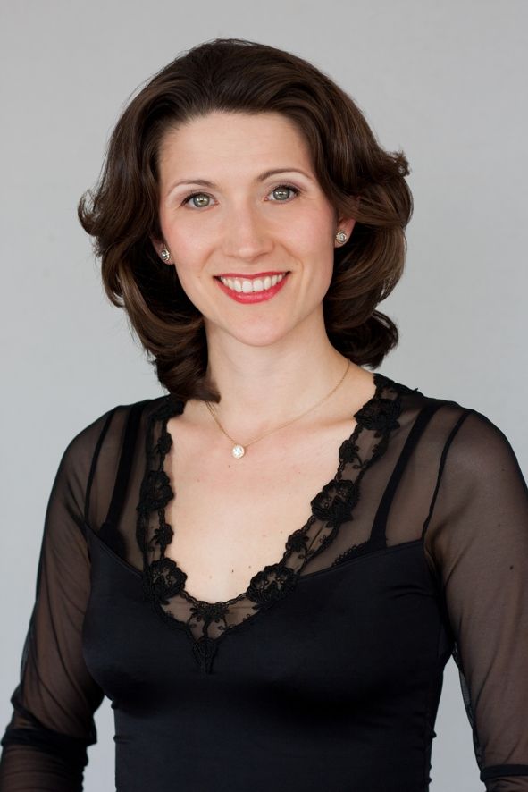 Theater für Niedersachsen / Gespräche der Karmeliterinnen - Antonia Radneva © Tim Müller/T.Behind-Photographics Theater für Niedersachsen / Gespräche der Karmeliterinnen - Antonia Radneva © Tim Müller/T.Behind-Photographics