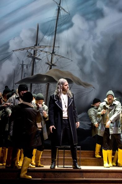 Theater Bonn / Der fliegende Holländer - Daland © Thilo Beu