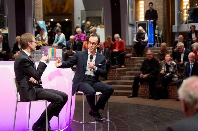 Dr Sommer-Sorgente interviewt Igor Levit © Tonhalle / Susanne Diesner