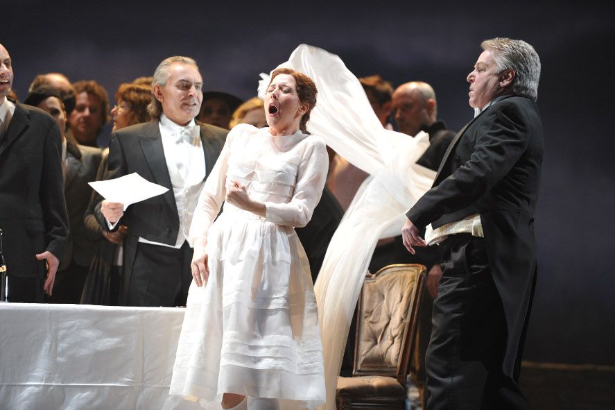 Duesseldorf / Lucia di Lammermoor © HansJoerg Michel Duesseldorf / Lucia di Lammermoor © HansJoerg Michel