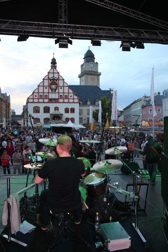 Plauen / Altes Rathaus und Spitzenfest © Stadt Plauen / Fotograf Fotograf Igor Pastierovic 