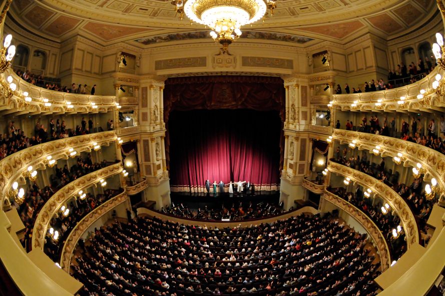 Dresden / Semperoper Zuschauerraum © Matthias Creutziger 