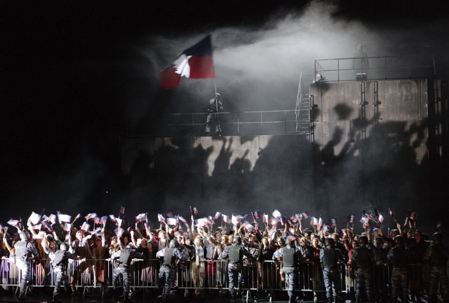 München / Staatsoper - Boris Godunow - Chor © Wilfried Hösl