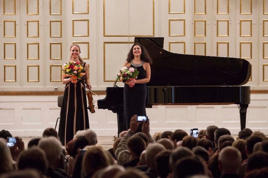 Salzburger Festspiele / Julia Fischer, Violine und Milana Chernyavska, Klavier © Salzburger Festspiele - Silvia Lelli
