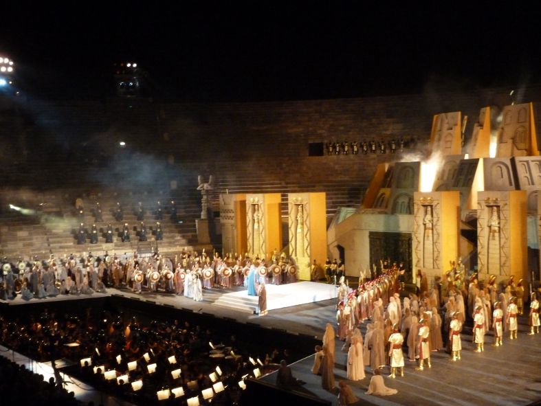 Verona / Nabucco in der Arena di Verona © IOCO