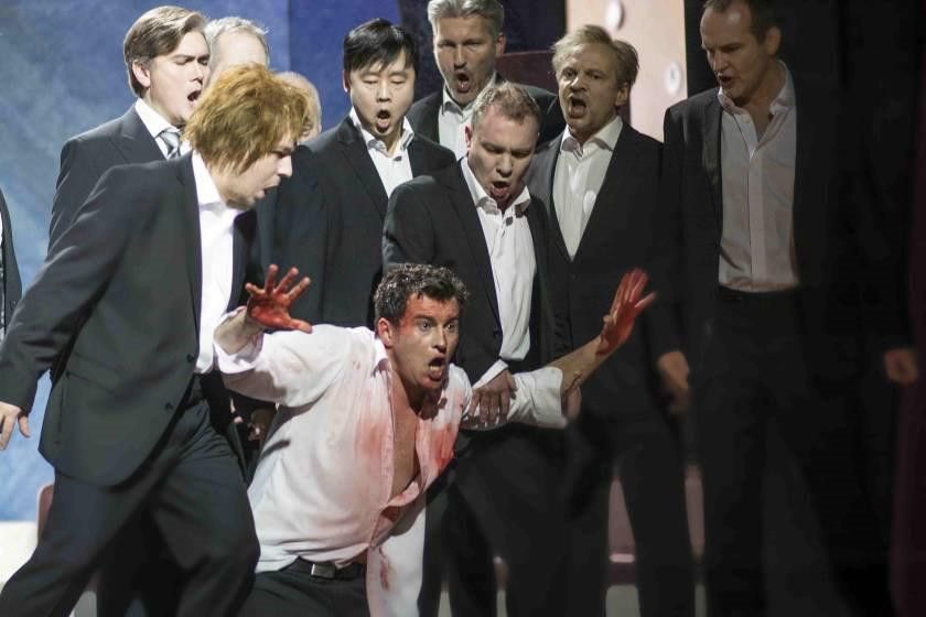 Rostock / Volkstheater Ermione - Ensemble mit Chor © Dorit Gaetjen Rostock / Volkstheater Ermione - Ensemble mit Chor © Dorit Gaetjen