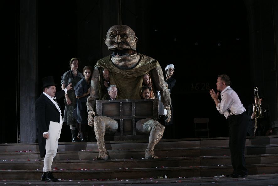 Salzburger Festspiele / Jedermann und Mammon © Salzburger Festspiele / Forster