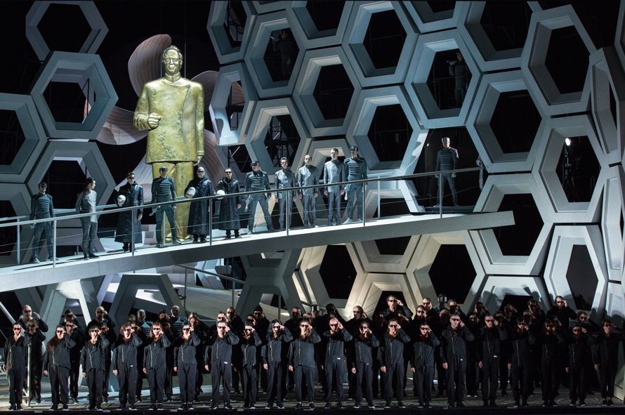 Oper Leipzig / Turandot Ensemble © Tom Schulze