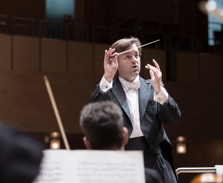 Philharmonie Essen / Tomáš Netopil und die Essener Philharmoniker © Hamza_Saad