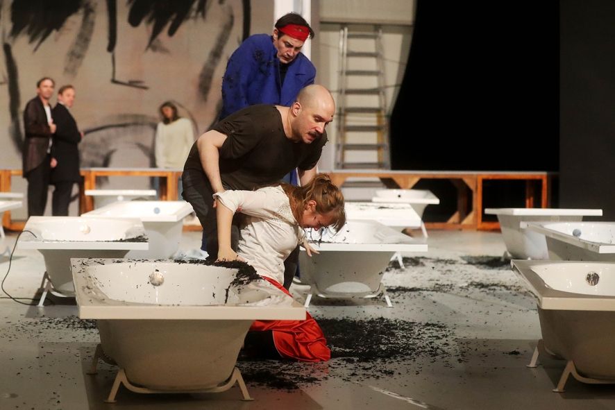 Landestheater Coburg / Antigone Probe - © Henning Rosenbusch Landestheater Coburg / Antigone Probe - © Henning Rosenbusch