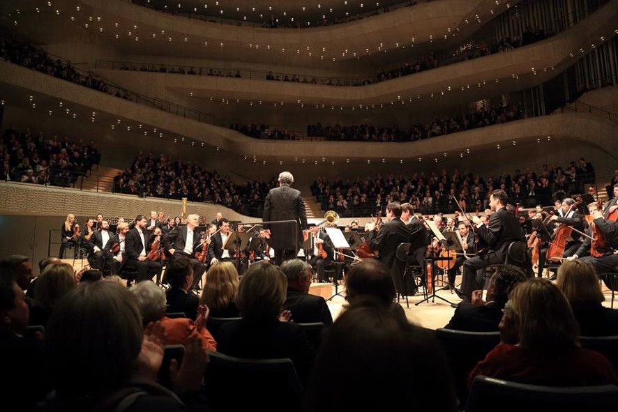 Elbphilharmonie Hamburg / Semyon Bychkov und Wiener Philharmoniker © Patrik Klein