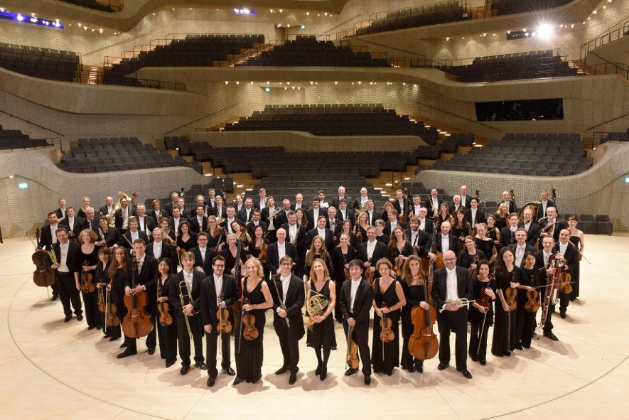 Elbphilharmonie Hamburg / Orchester im Großen Saal der Elbphilharmonie © Michael Zapf