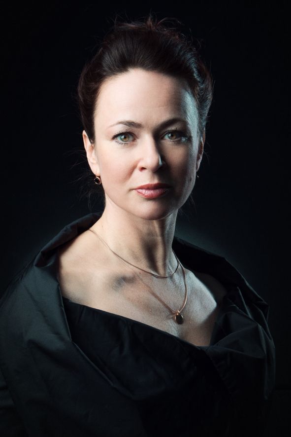 Theater Hof / Die Gespräche der Karmeliterinnen - Susanne Serfling © Theater Hof Theater Hof / Die Gespräche der Karmeliterinnen - Susanne Serfling © Theater Hof