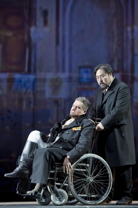 Landestheater Linz / Die Harmonie der Welt - Dominik Nekel, Seho Chang © Thilo Beu Landestheater Linz / Die Harmonie der Welt - Dominik Nekel, Seho Chang © Thilo Beu