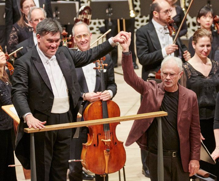 Elbphilharmonie Hamburg / Alan Gilbert und John Adams rechts © Claudia Hoehne
