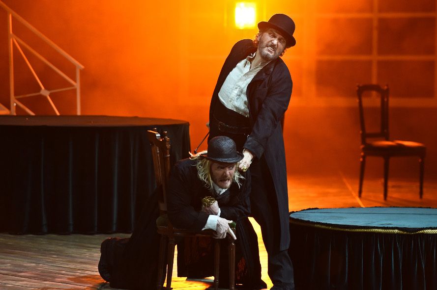 Deutsche Oper am Rhein / Das Rheingold - Cornel Frey als Mime, Michael Kraus als Alberich © Hans Jörg Michel