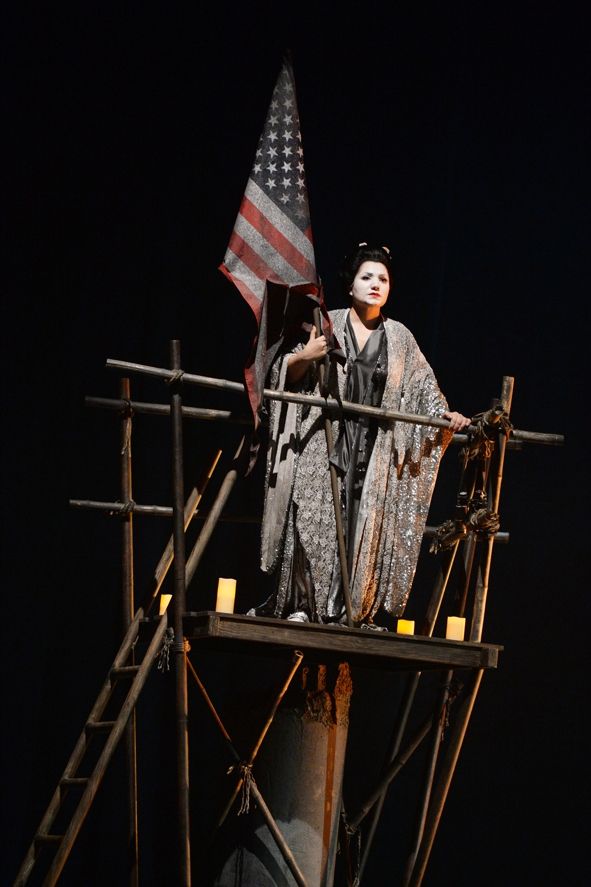 Deutsche Oper am Rhein / Liana Aleksanyan als „Madama Butterfly“ © Hans Jörg Michel