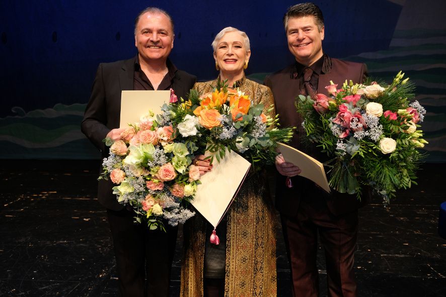 Staatsoper Hamburg / Kammersänger/in - vl Peter Galliard, Renate Spingler, Jürgen Sacher © Jürgen Joost