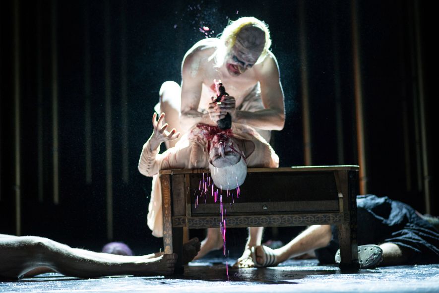 Berliner Ensemble / Caligula von Albert Camus - hier Constanze Becker als Caligula und Felix Rech als Cherea © Julian Roeder