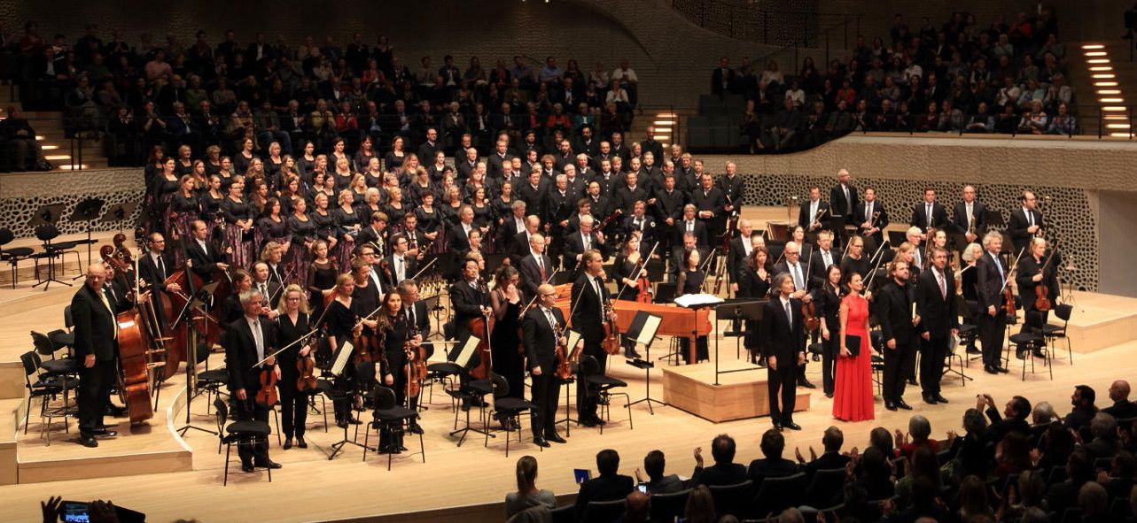 Philharmonisches Staatsorchester Hamburg © Patrik Klein
