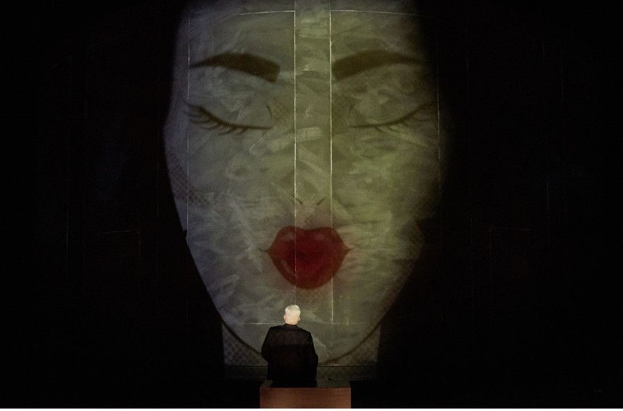 Oper Stuttgart / Don Pasquale - hier :  Enzo Capuano als Don Pasquale © Martin Sigmund