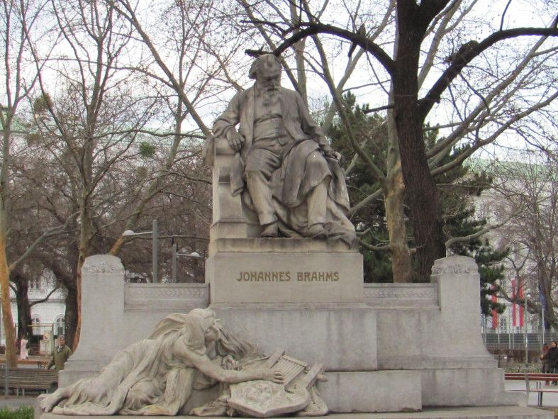 Johannes Brahms Denkmal in Wien © IOCO