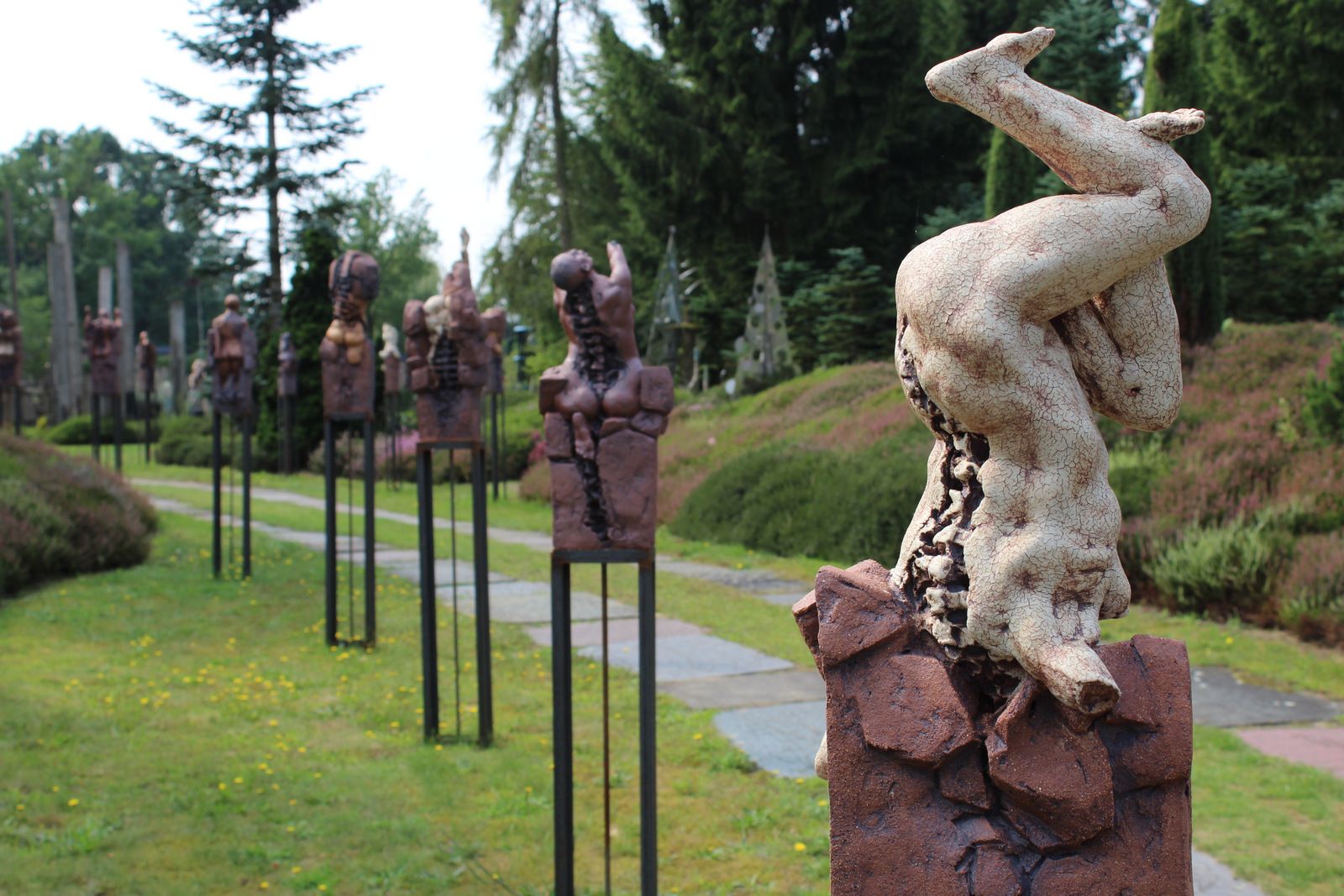 Ketzer, Hexen und Verdammte - Ausstellung in Telgte von Rainer G. Schumacher © Hanns Butterhof Ketzer, Hexen und Verdammte - Ausstellung in Telgte von Rainer G. Schumacher © Hanns Butterhof