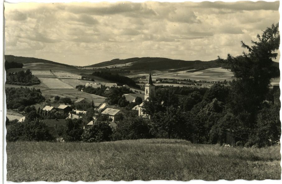 Crostau 1955, © Brück &amp; Sohn Kunstverlag Meißen; Wikimedia Commons