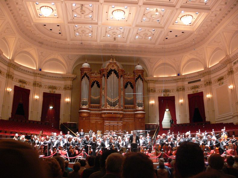 Royal Concertgebouw Saal © Andreas Praefcke / Wikipedia