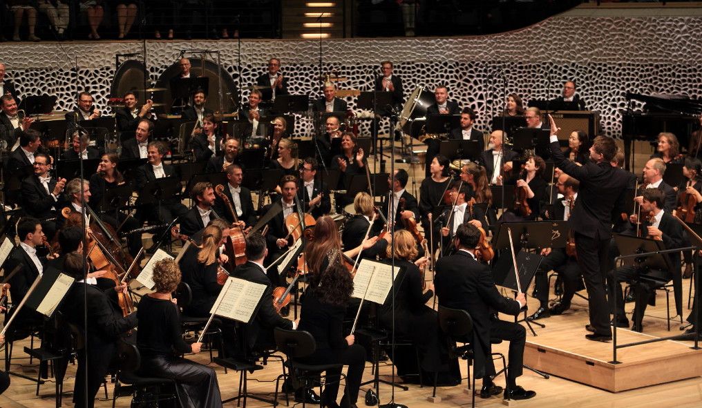  Elbphilharmonie / NDR Elbphilharmonie Orchester zur Saisoneröffnung hier nach Ravels Bolero © Patrik Klein