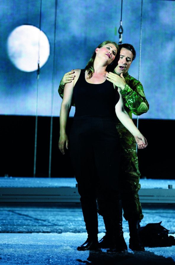 Theater an der Wien / Guillaume Tell  - hier : Mathilde und Arnold Melcthal © Moritz Schell