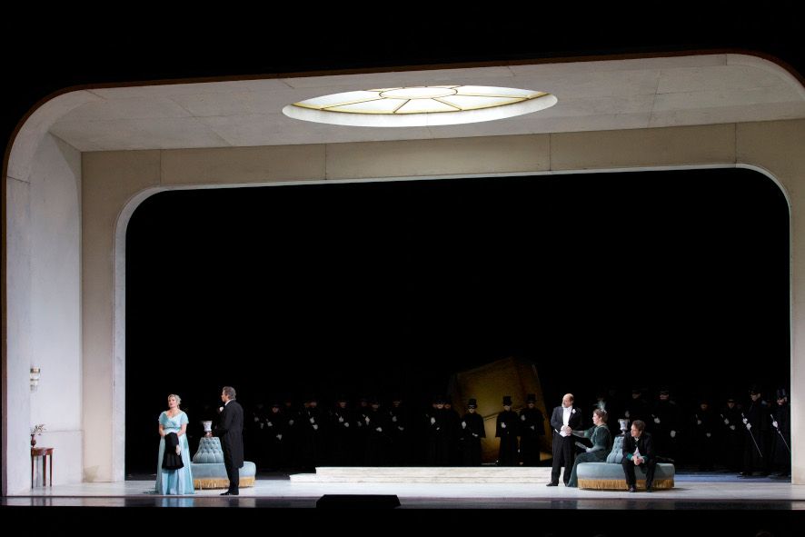 Semperoper Dresden / Arabella -  hier mit Camilla Nylund als Arabella, Bo Skovhus als Mandryka, Kurt Rydl als Graf Waldner , Christa Mayer als Adelaide, Thomas Blondell als Matteo © Klaus Gigga