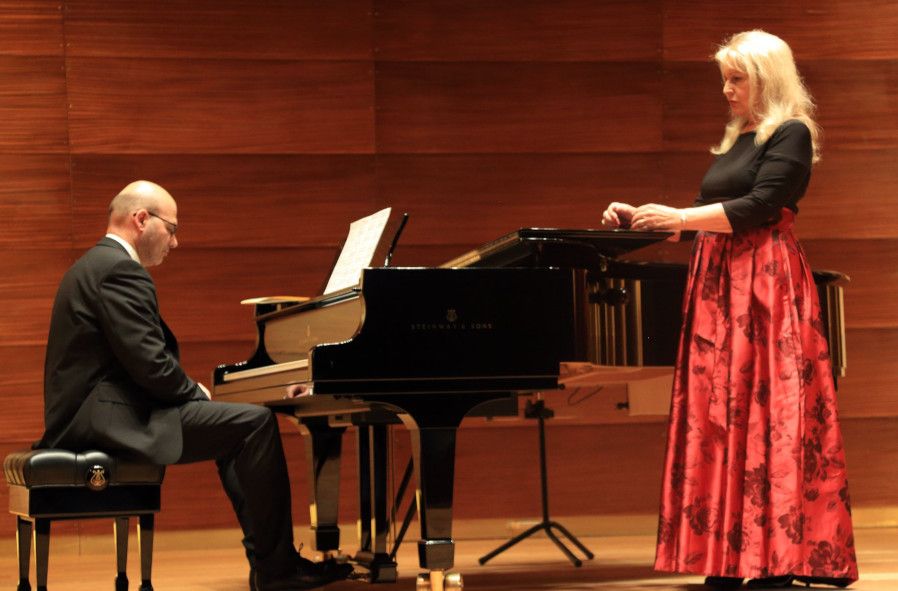 Laeiszhalle Hamburg / Brenda Roberts - Liederabend mit Pianist Christian Schmitt-Engelstadt, © Patrik Klein