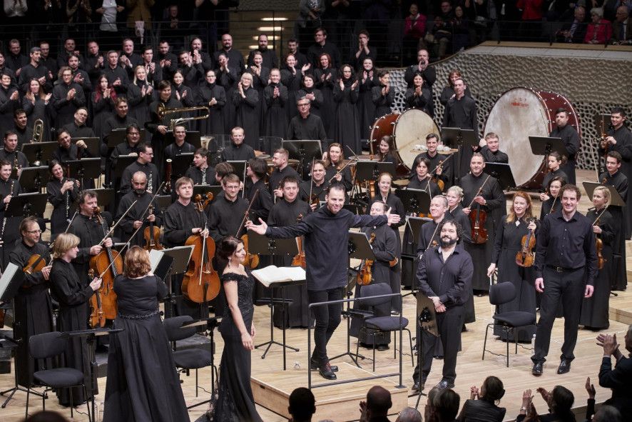 Elbphilharmonie Hamburg / Messa da Requiem von Giuseppe Verdi - hier : das musicAeterna Orchester der Perm Opera © Claudia Hoehne