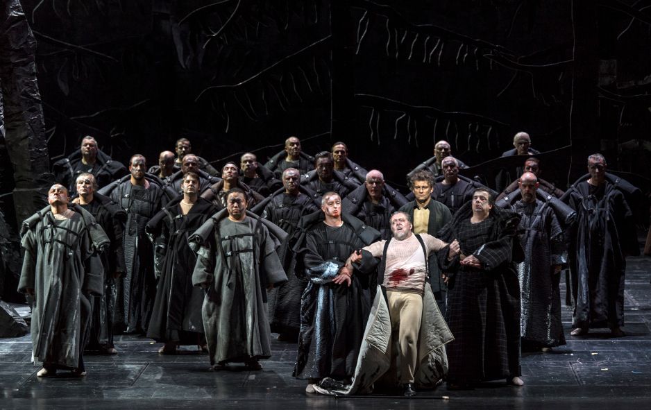 Bayerische Staatsoper / Parsifal - hier : Amfortas und die Gralsritter © Ruth Walz