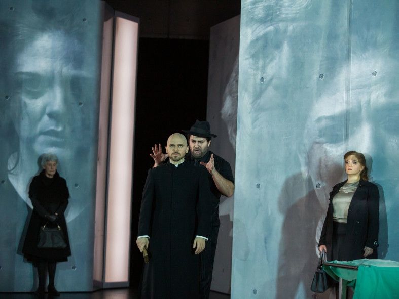 Stadttheater Giessen / La Ressurrezione von Georg F Haendel - hier :  Aco Biscevic, Grga Peros, Francesca Lombardi Mazzulli © Rolf K Wegs