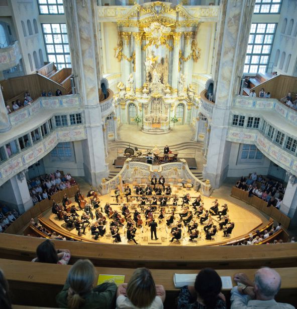 Frauenkirche Dresden / Mahler Chamber Orchestra - Dresdner Musikfestspiele © Oliver Killig